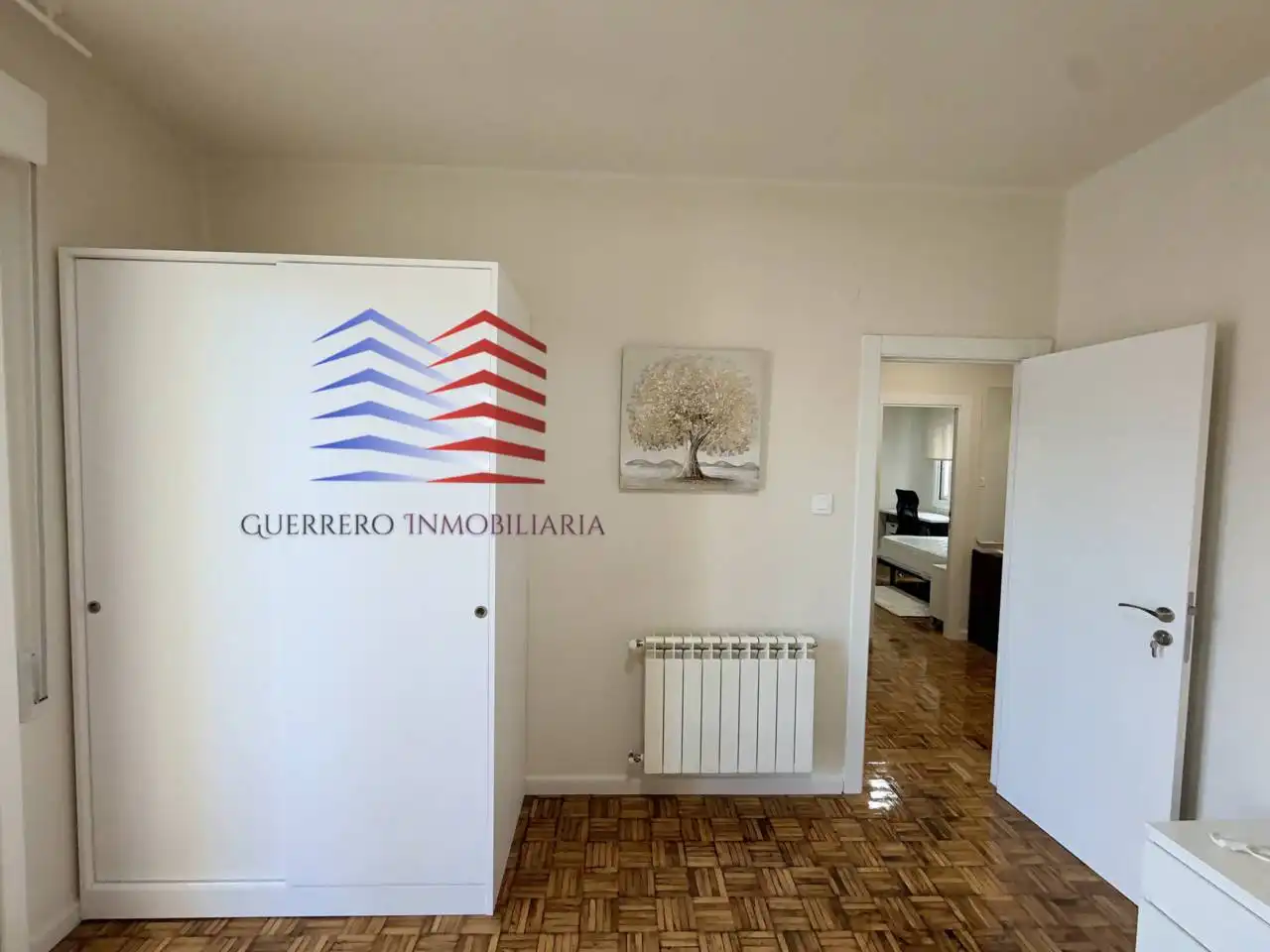 Wohnung zur Miete in Ourense Capital  mit Heizung, Parkett und Möbliert