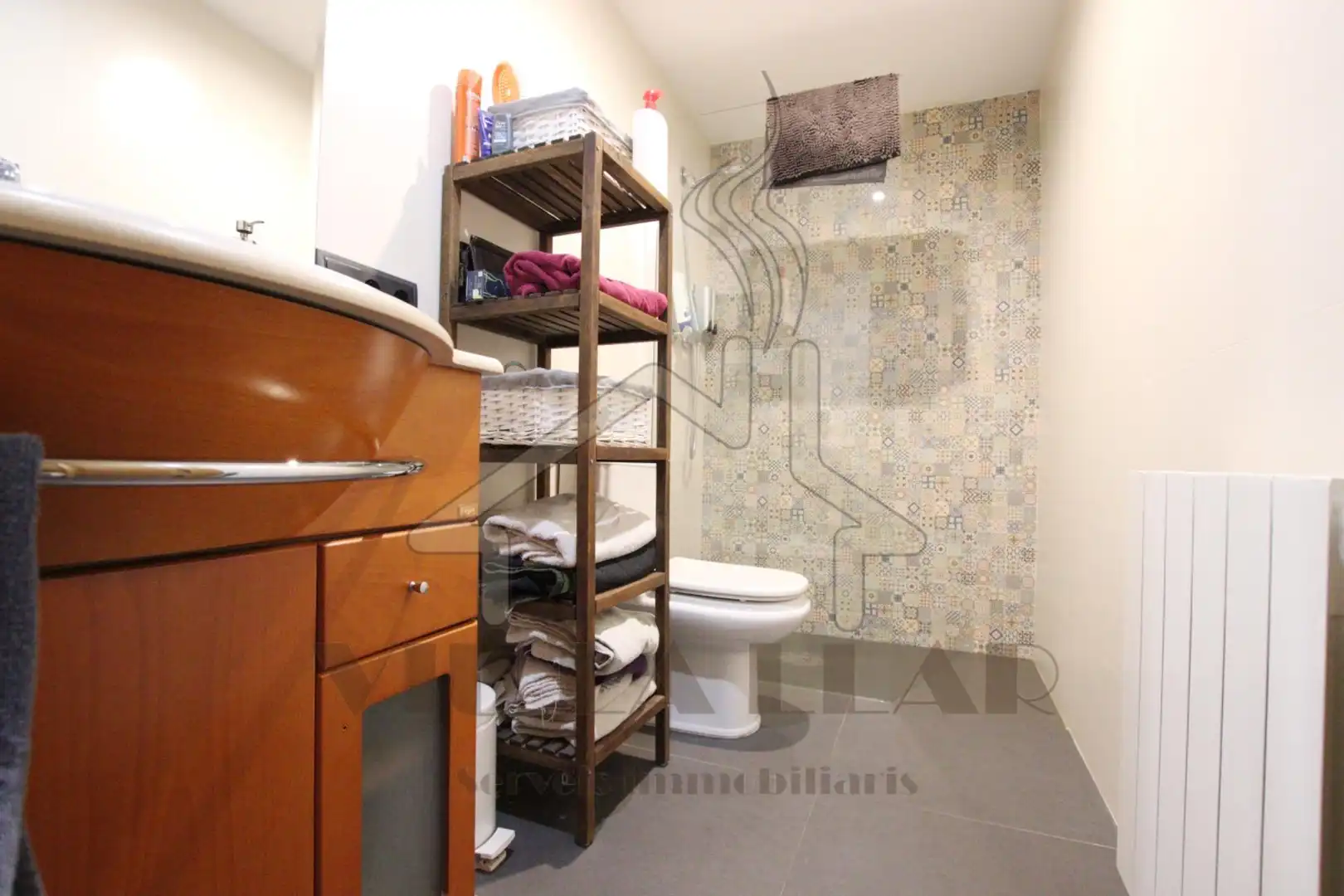 Bathroom of Duplexes for sale in Mataró  with Air Conditioner, Terrace and Storage room