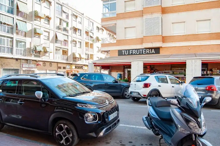 Parkplatz von Geschaftsraum zur Miete in Santa Pola