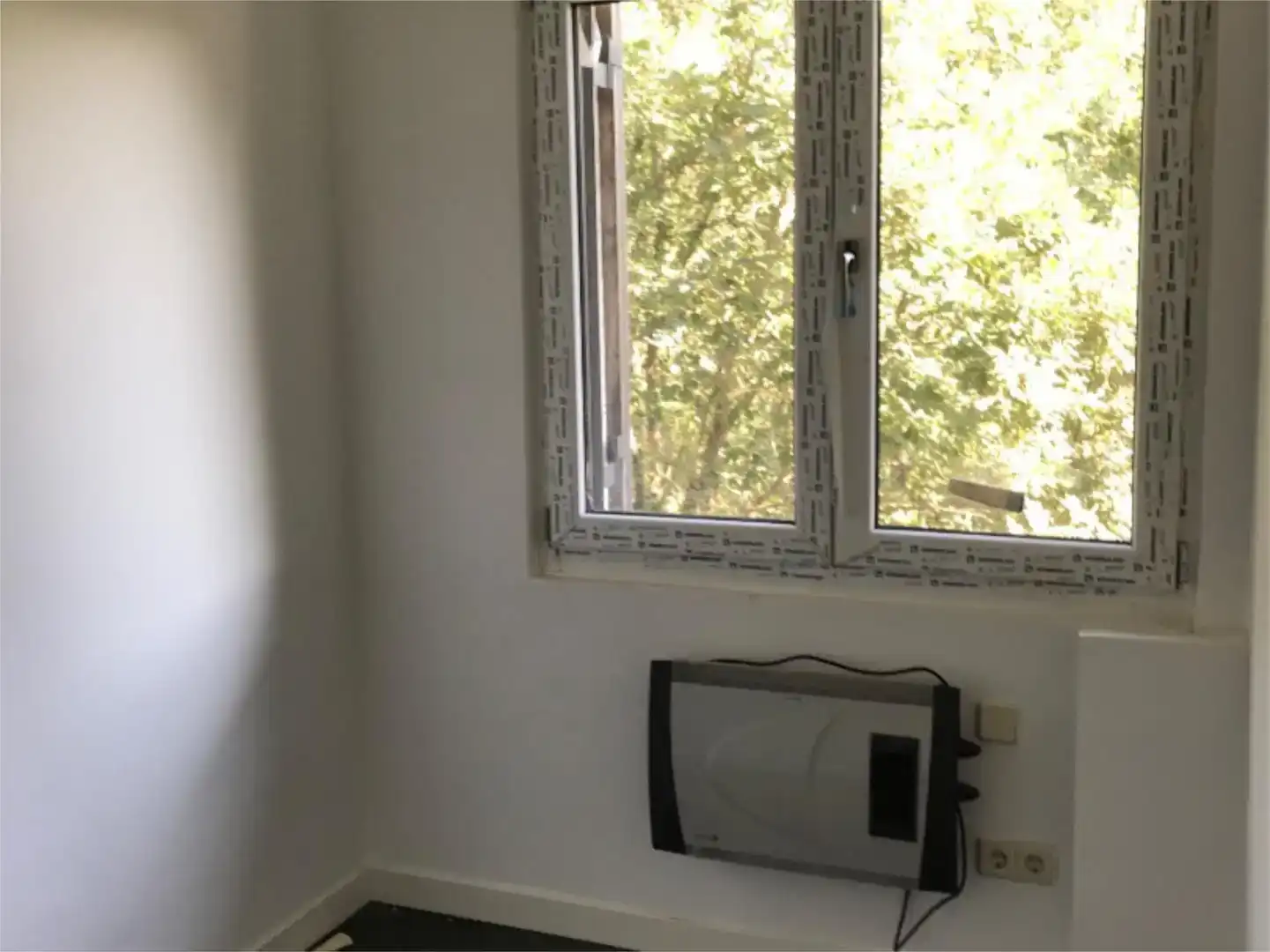 Terrassa de Casa adosada en venda en Solana de Ávila amb Jardí privat, Balcó i Piscina comunitària