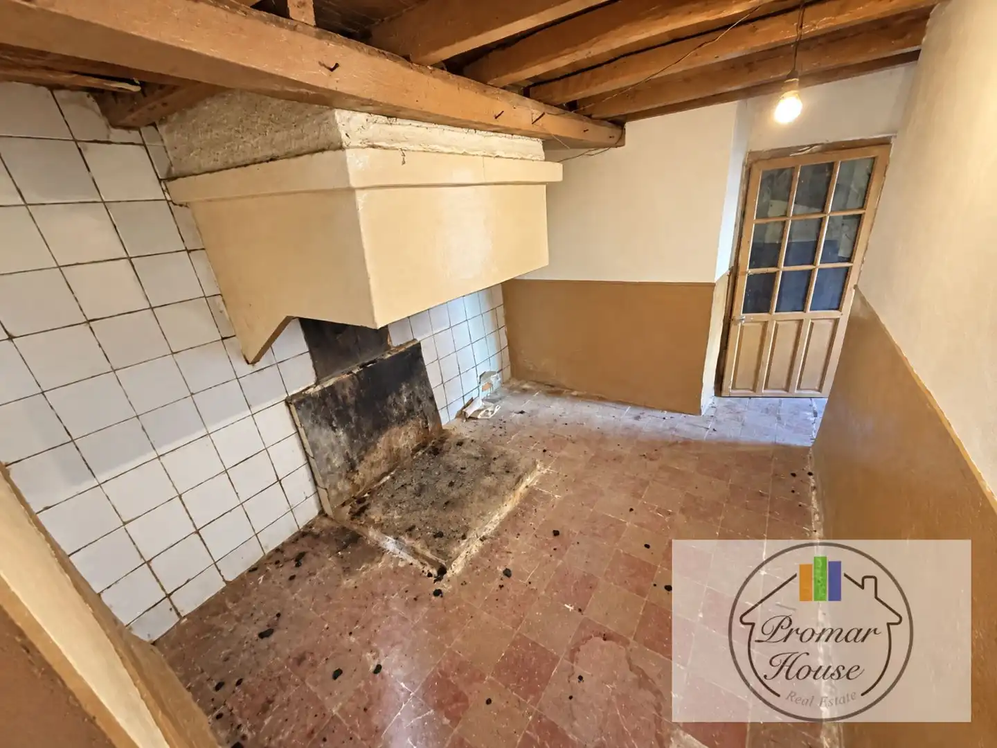 Kitchen of Houses for sale in Villaflor  with Storage room