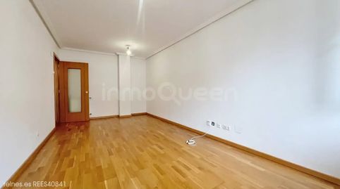 Foto 4 de Apartament de lloguer a N/a, La Pola Siero, Siero