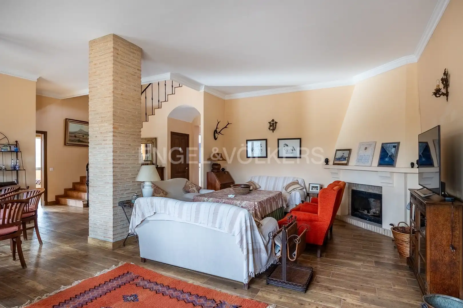Sala de estar de Finca rústica en venta en Olivares con Calefacción, Jardín privado y Piscina