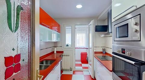 Foto 4 de Piso de alquiler en Calle Luis Quintanilla Isasi, Alisal - San Román, Santander