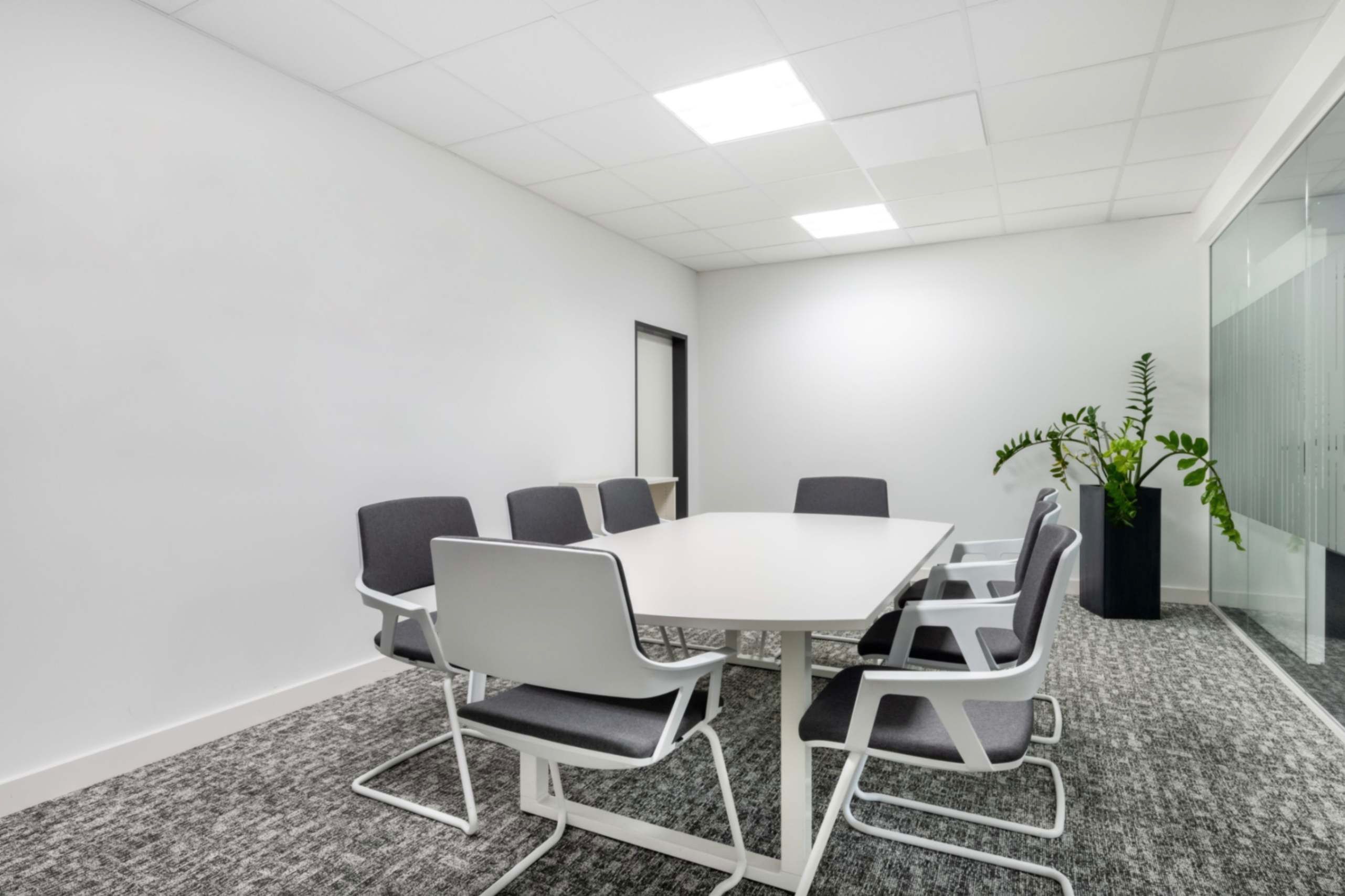 Office to rent in Málaga Capital  with Air Conditioner, Heating and Furnished