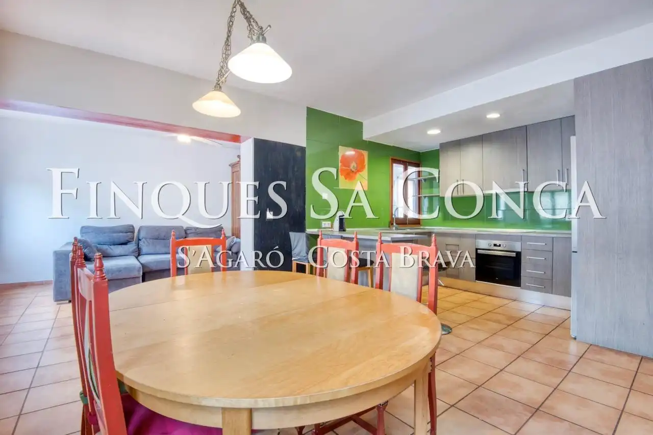Cocina de Casa adosada en venta en Sant Feliu de Guíxols con Calefacción