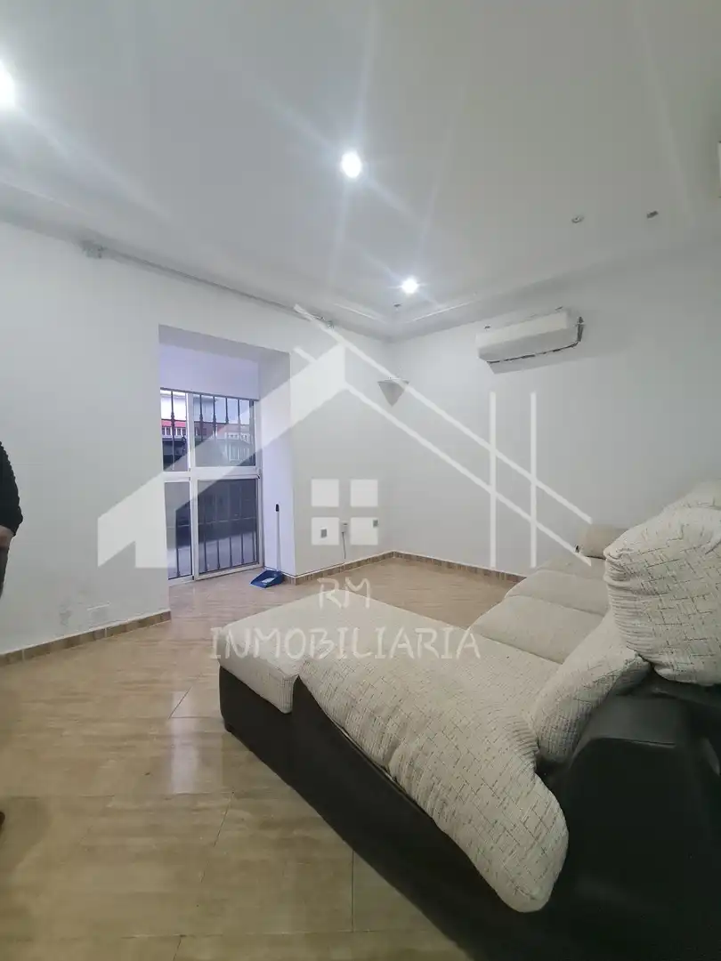 Sala d'estar de Pis en venda en San Fernando