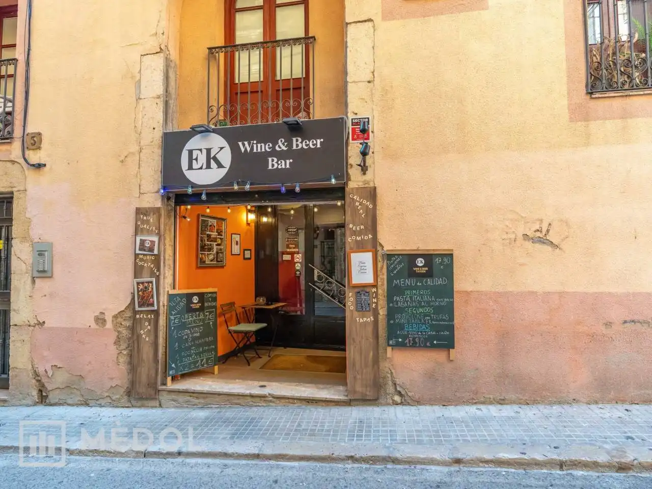 Local en traspaso en Tarragona con Aire acondicionado