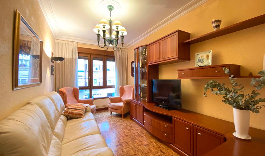 Foto 1 de Pis en venda a Desamparados, Araba - Álava