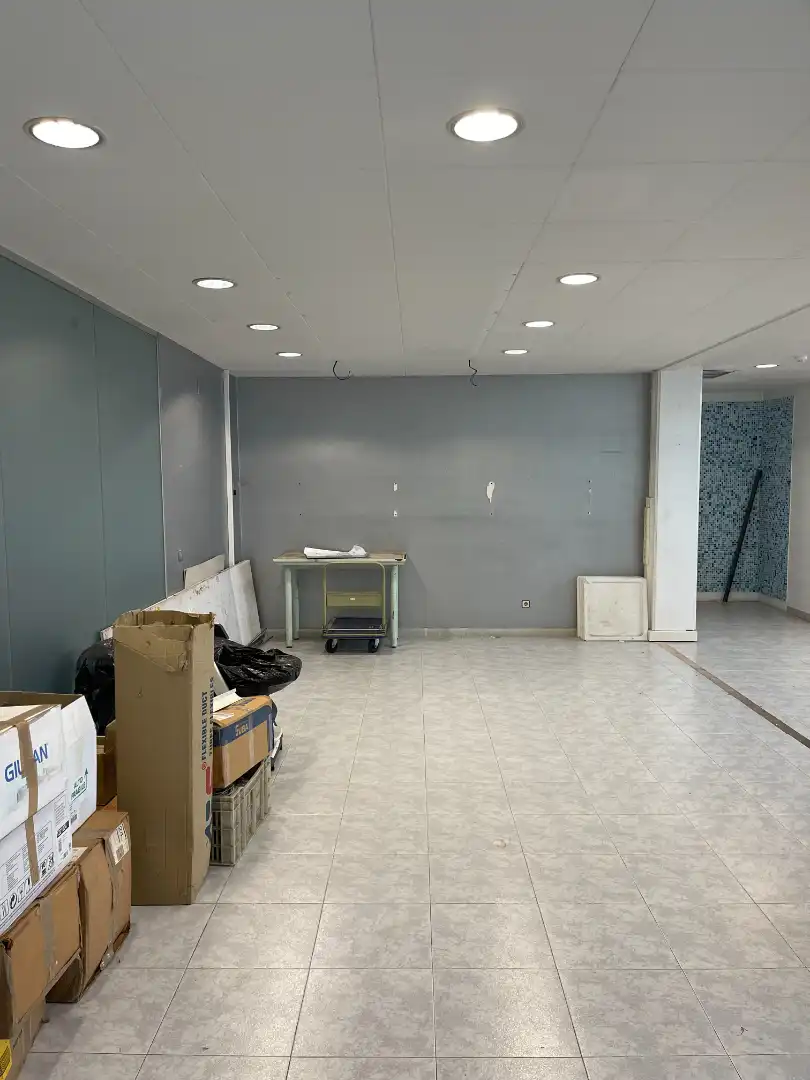 Business premises to rent in Olot, imagen 7
