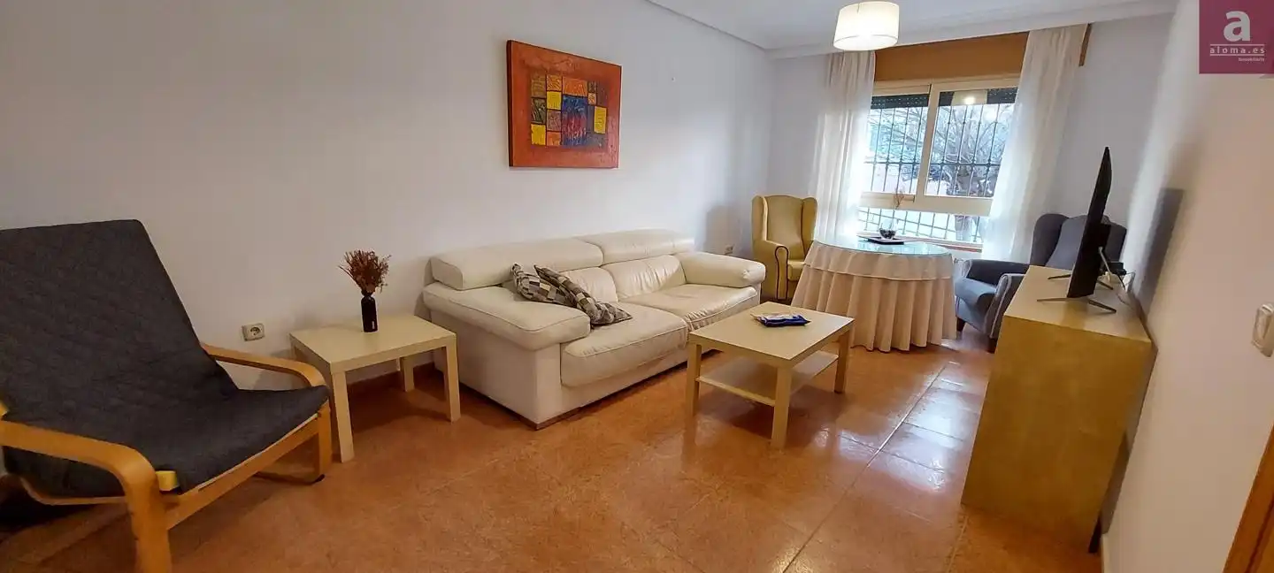 Apartment with pool to rent in Calle Islas Baleares, imagen 2