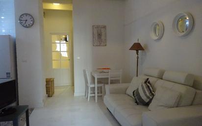 Living room of Apartment to rent in  Sevilla Capital  with Air Conditioner