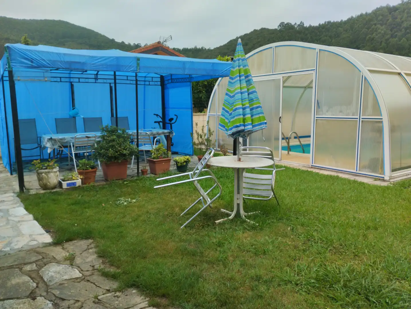Piscina de Casa o chalet en venta en Hazas de Cesto con Calefacción, Jardín privado y Terraza