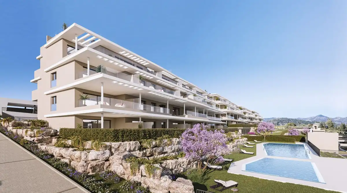 Außenansicht von Wohnungen zum Verkauf in Estepona mit Klimaanlage, Terrasse und Abstellraum