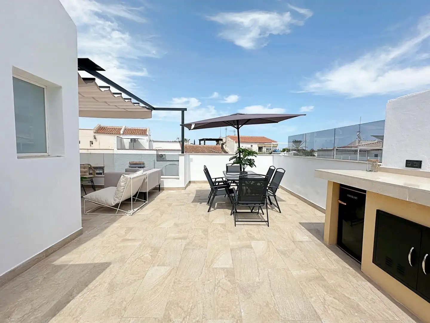 Terrassa de Finca rústica en venda en Torrevieja amb Calefacció, Piscina i Moblat