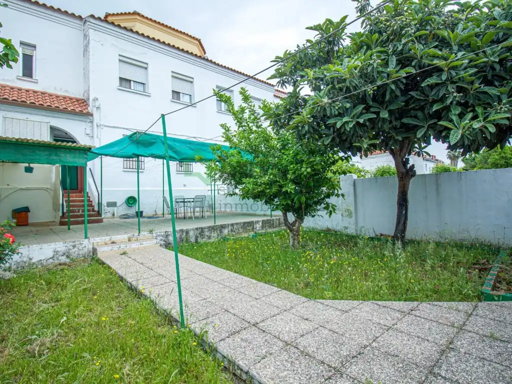 Xalet amb jardí en venda a Ciudad Jardín, imagen 2