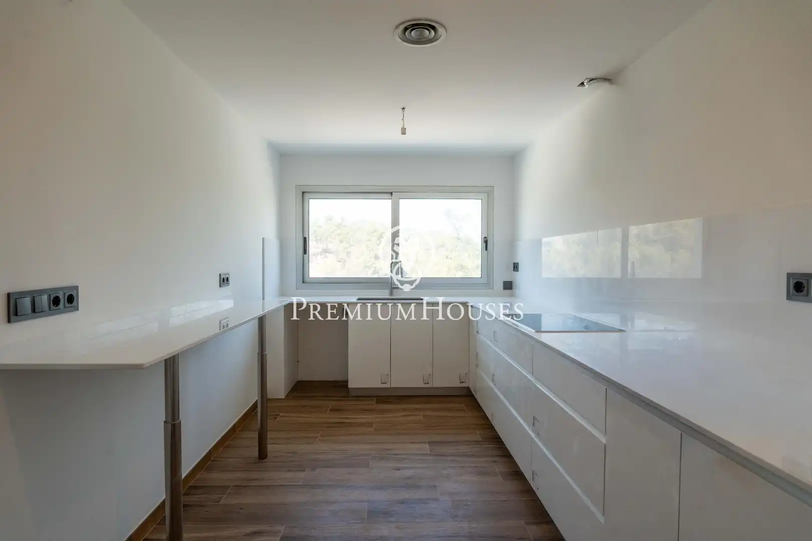 Cocina de Casa o chalet en venta en Sant Pere de Ribes con Aire acondicionado, Calefacción y Jardín privado