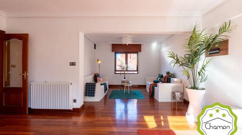 Photo 3 of Flat for sale in Plaza de Los Tres Concejos, Txabarri - La Unión - Vista Alegre, Bizkaia