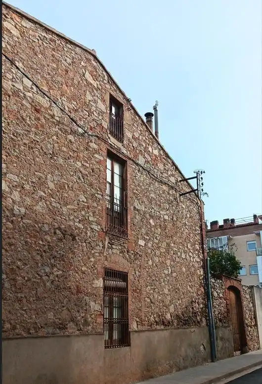 Vista exterior de Casa o xalet en venda en Castellar del Vallès amb Aire condicionat, Calefacció i Traster