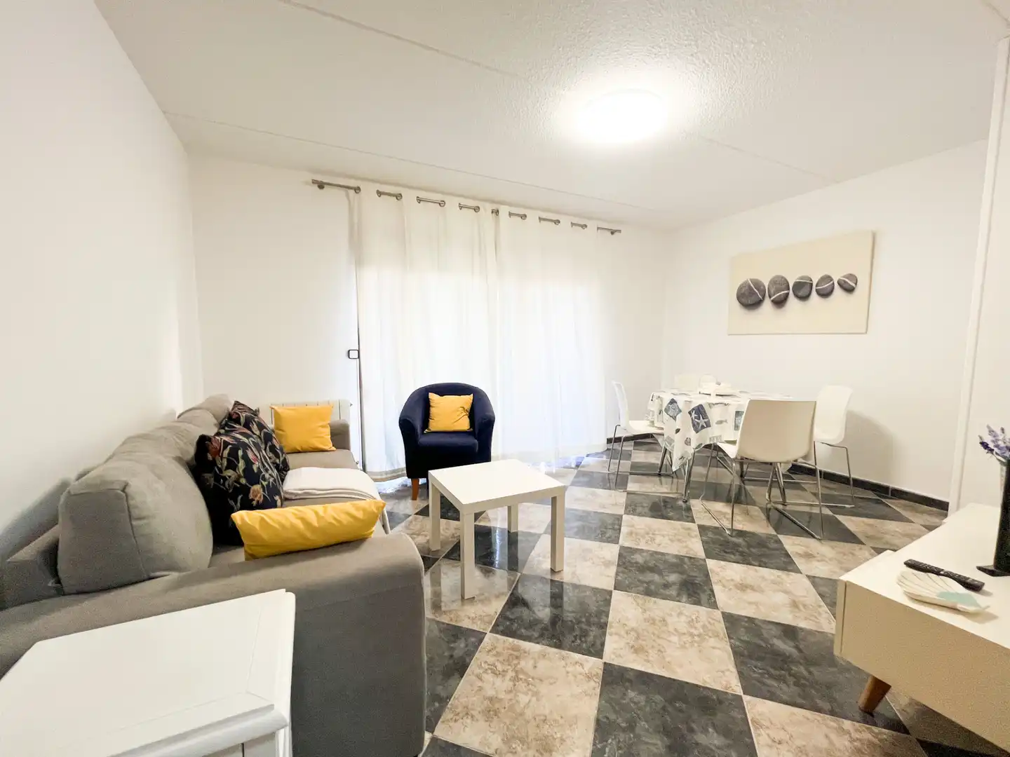 Sala de estar de Piso de alquiler en Cerdanyola del Vallès con Calefacción, Amueblado y Horno