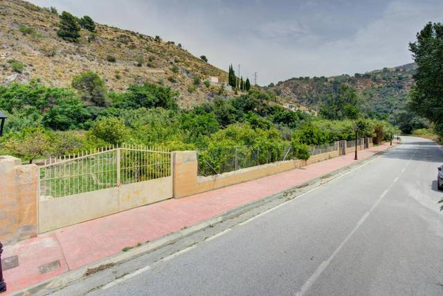 Terreno en Venta en  de Sierra Nevada Costa Tropical en El Pinar