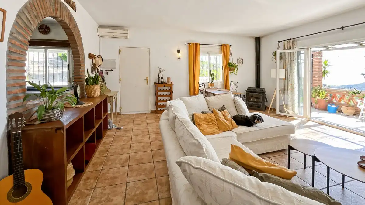 Detached house with pool for sale in Cómpeta, imagen 12