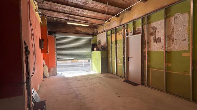 Local comercial en Alquiler en Centre