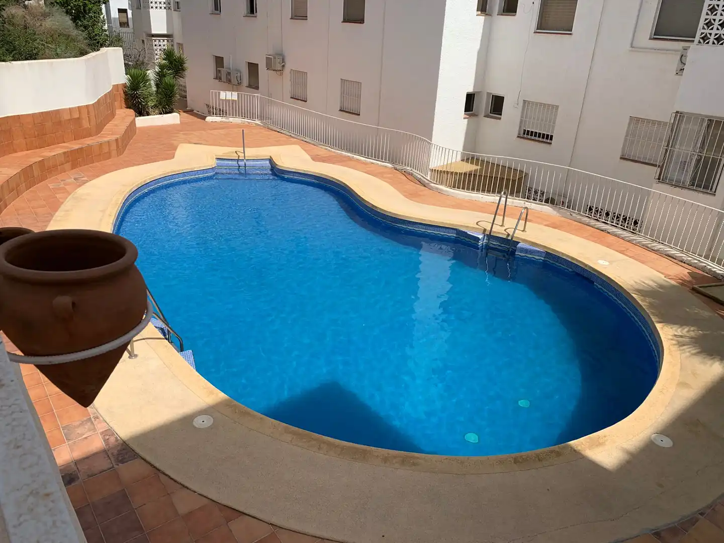 Piscina de Apartament de lloguer en Mojácar amb Aire condicionat, Calefacció i Terrassa