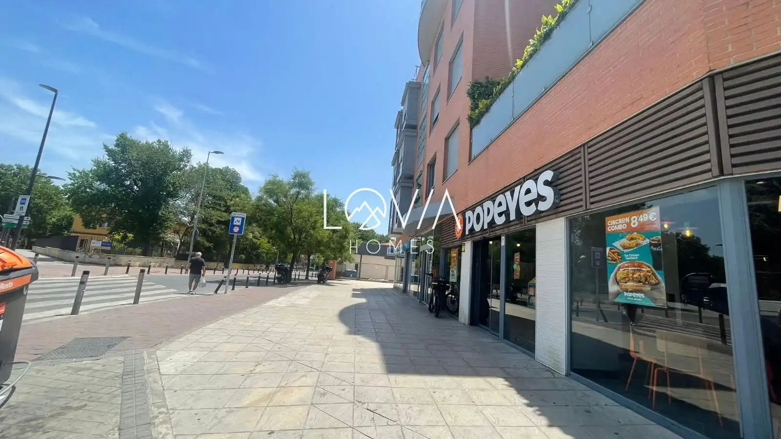 Exterior view of Garage for sale in Madrid