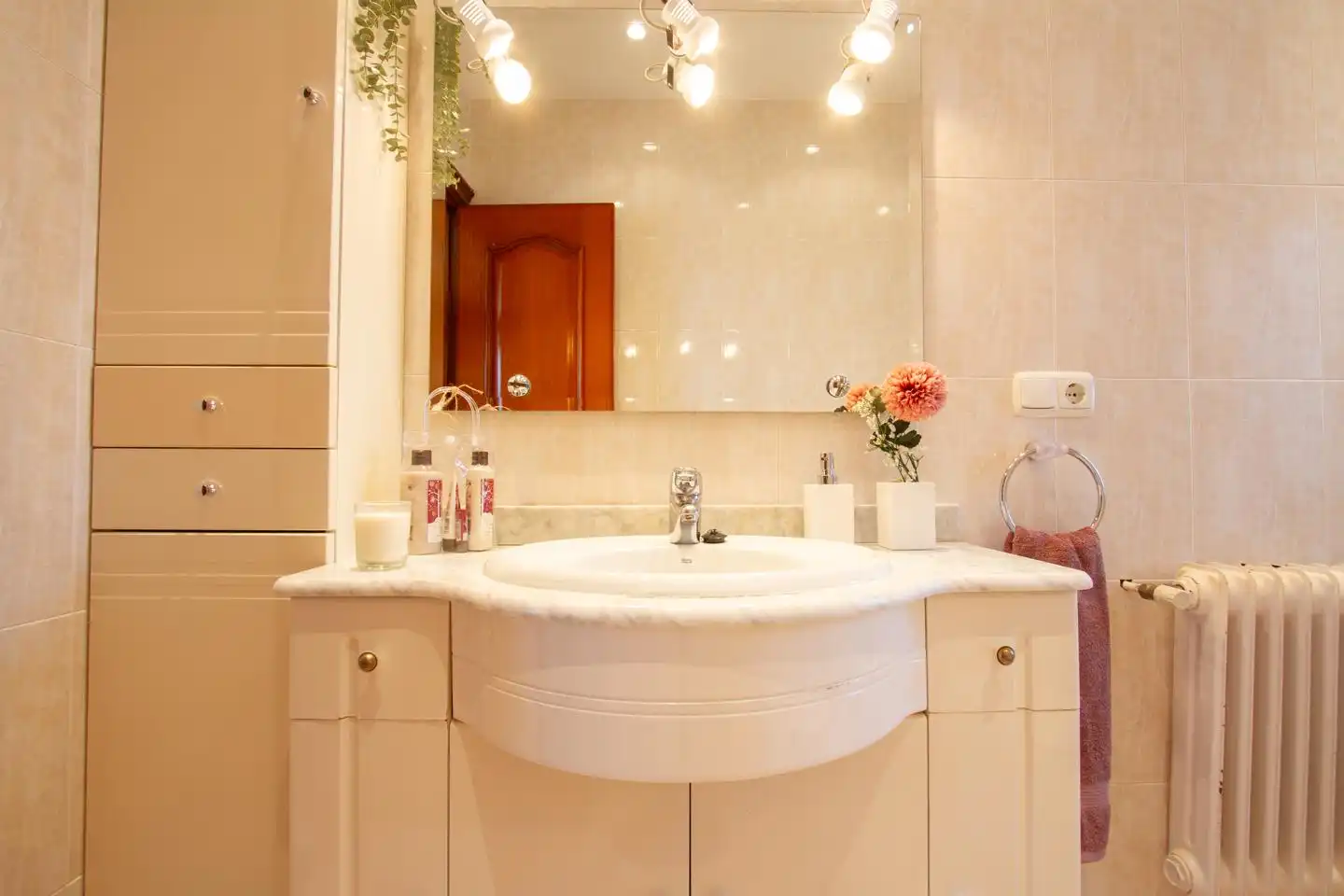 Baño de Ático en venta en Ansoáin / Antsoain con Calefacción, Terraza y Amueblado