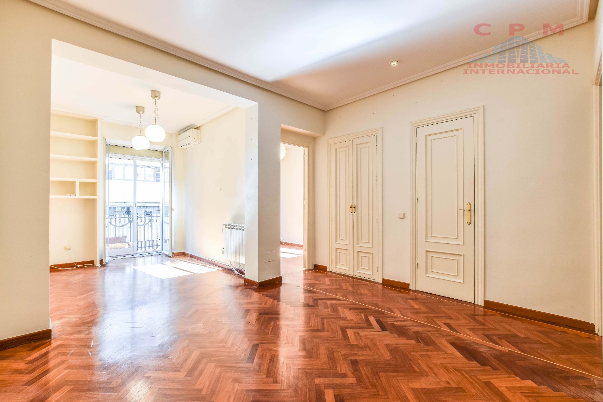 Flat to rent in  Madrid Capital  with Air Conditioner, Heating and Parquet flooring