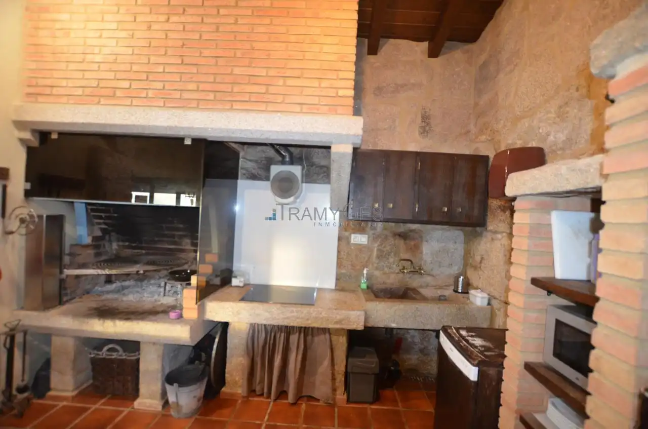 Cocina de Casa o chalet en venta en Tui con Calefacción, Jardín privado y Terraza