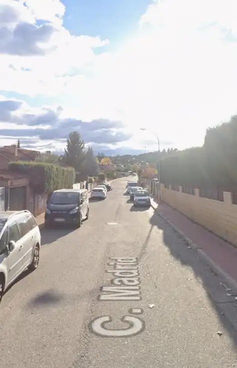 Adossat en venda a Calle Madrid