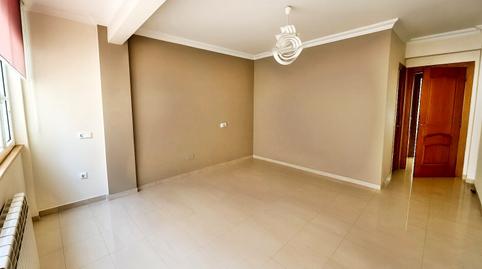 Foto 4 de Piso de alquiler en Calle Camilo Alonso Vega, Cuatro Caminos, Cantabria