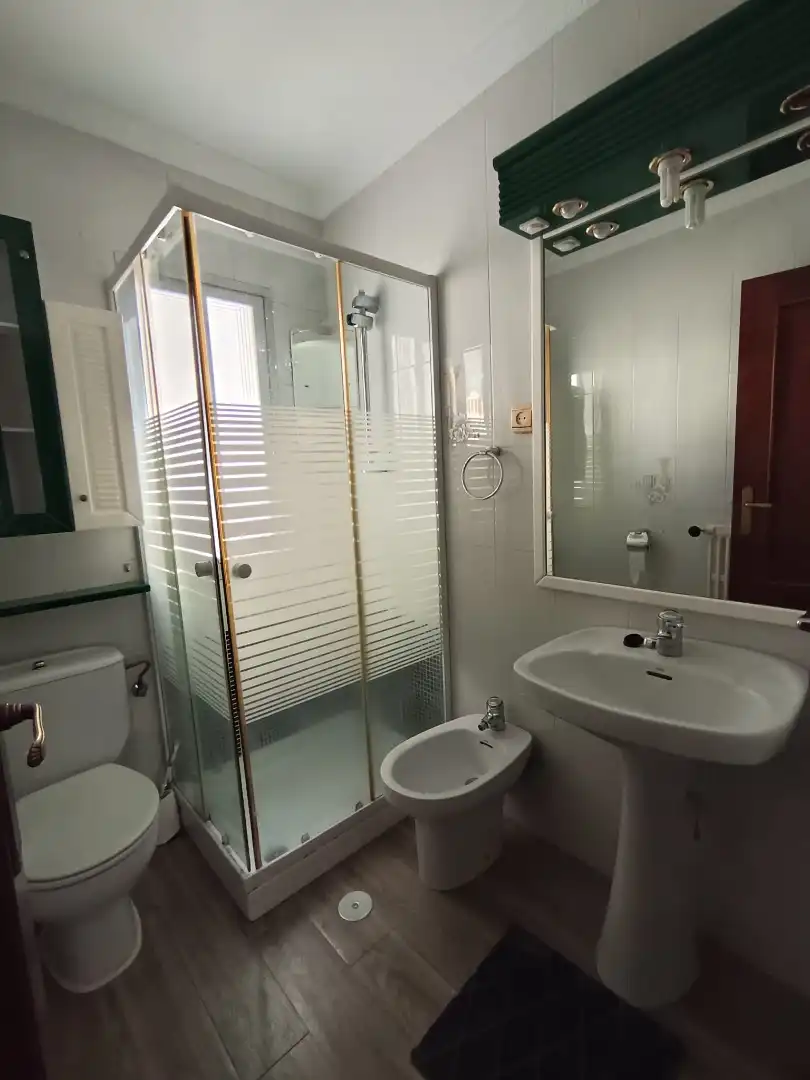 Bathroom of Flat for sale in Alcalá de Henares  with Heating and Terrace