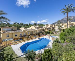 Jardí de Casa adosada en venda en Marbella amb Jardí privat, Terrassa i Piscina comunitària