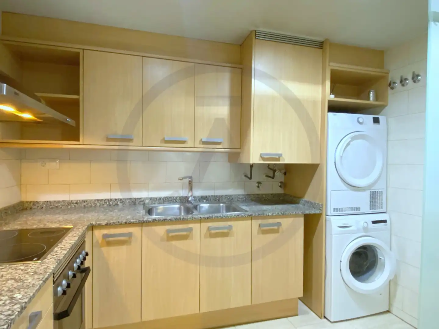 Kitchen of Ground floor for sale in Centre