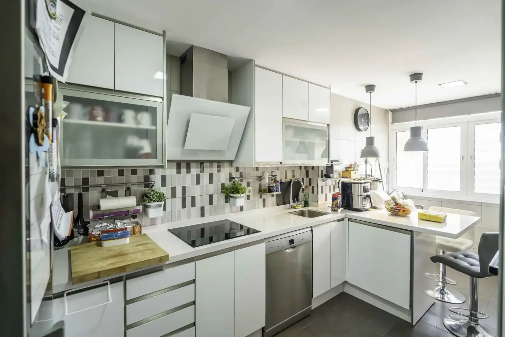 Kitchen of Flat for sale in Fuengirola  with Air Conditioner, Storage room and Swimming Pool