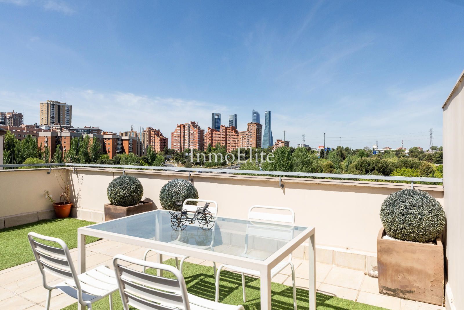 Terrace of Flat for sale in  Madrid Capital  with Air Conditioner, Heating and Terrace