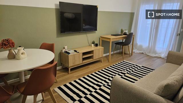 Piso en Alquiler en Vila de Gràcia