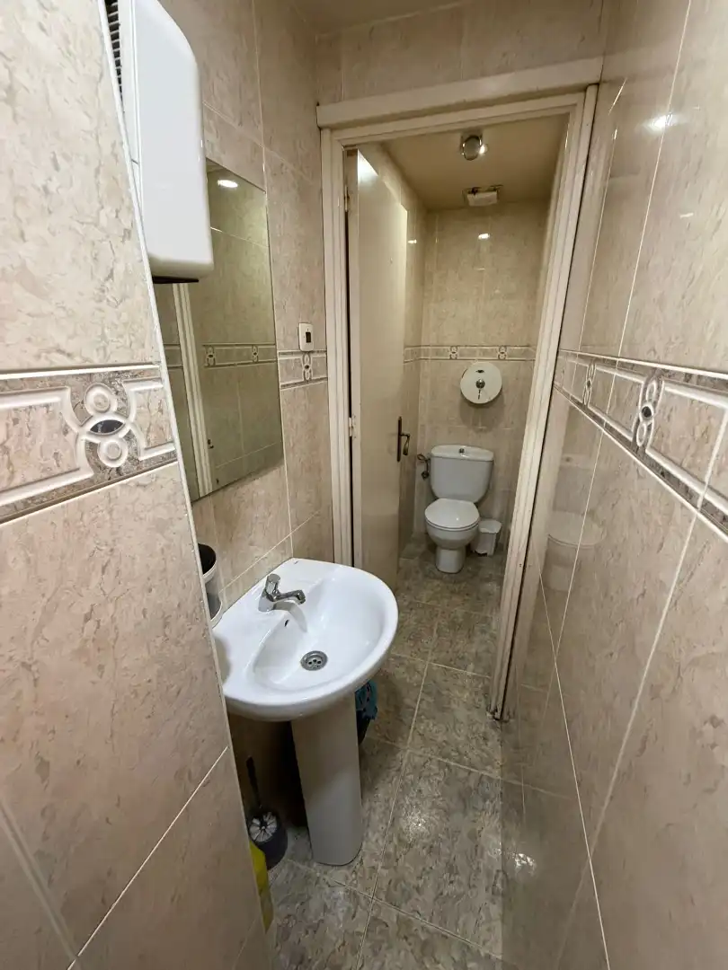 Baño de Local en venta en Cartagena con Amueblado