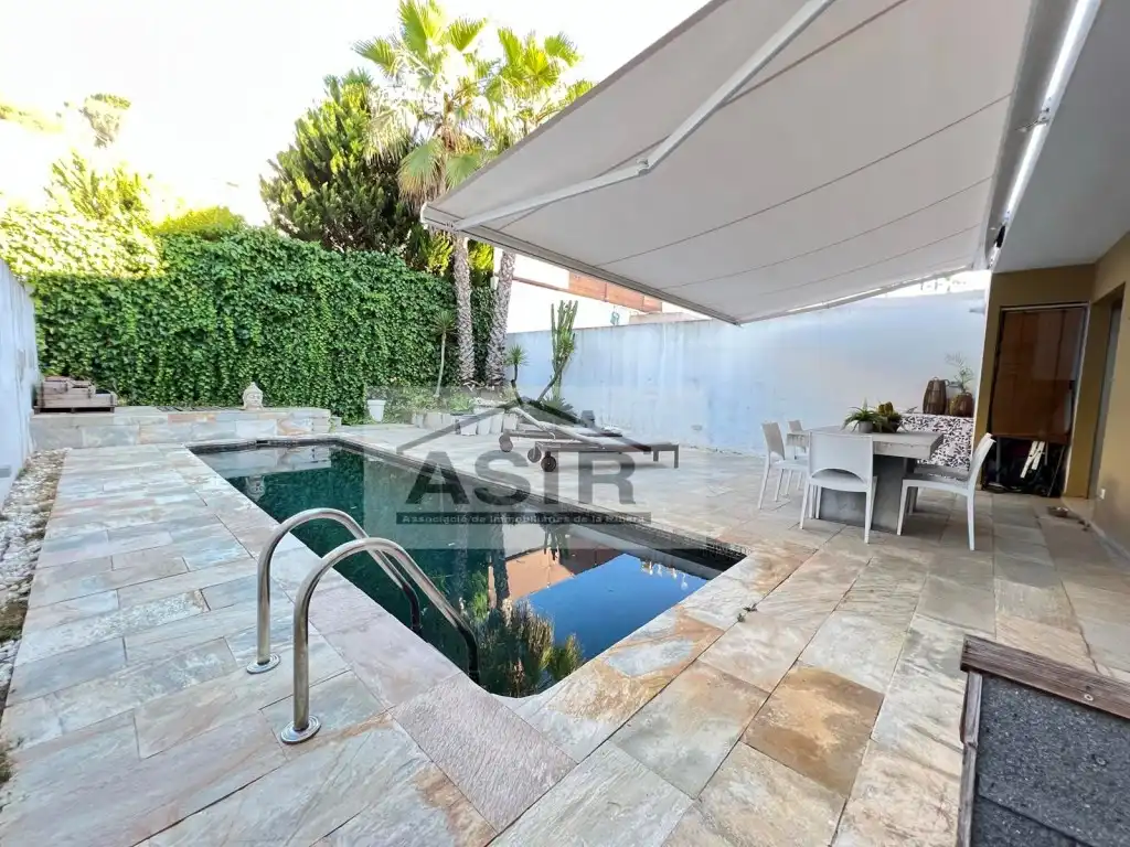 Haus oder Chalet zum Verkauf in Urbanitzacions i Pedanies Nord