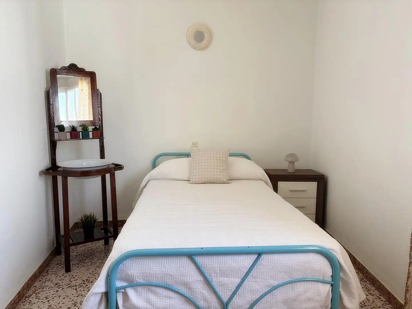 Habitación de Finca rústica en venta en Yunquera con Jardín privado, Terraza y Balcón