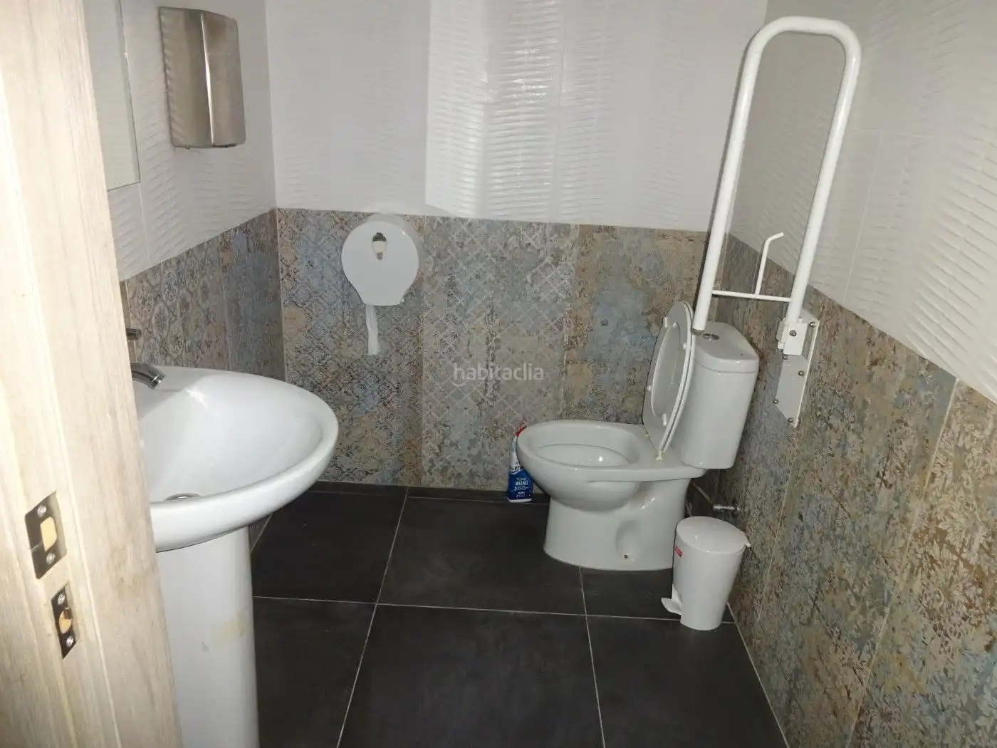 Local comercial en venda a Rocafonda, imagen 15
