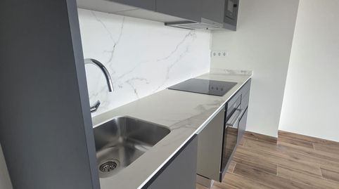 Foto 3 de Piso de alquiler en Martorell, Barcelona