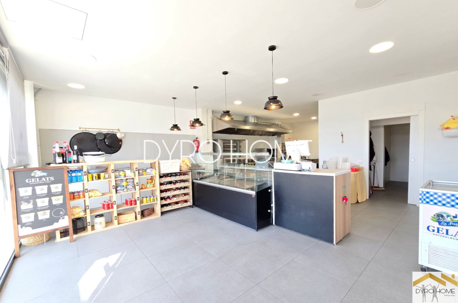 Kitchen of Premises to transfer in Molins de Rei