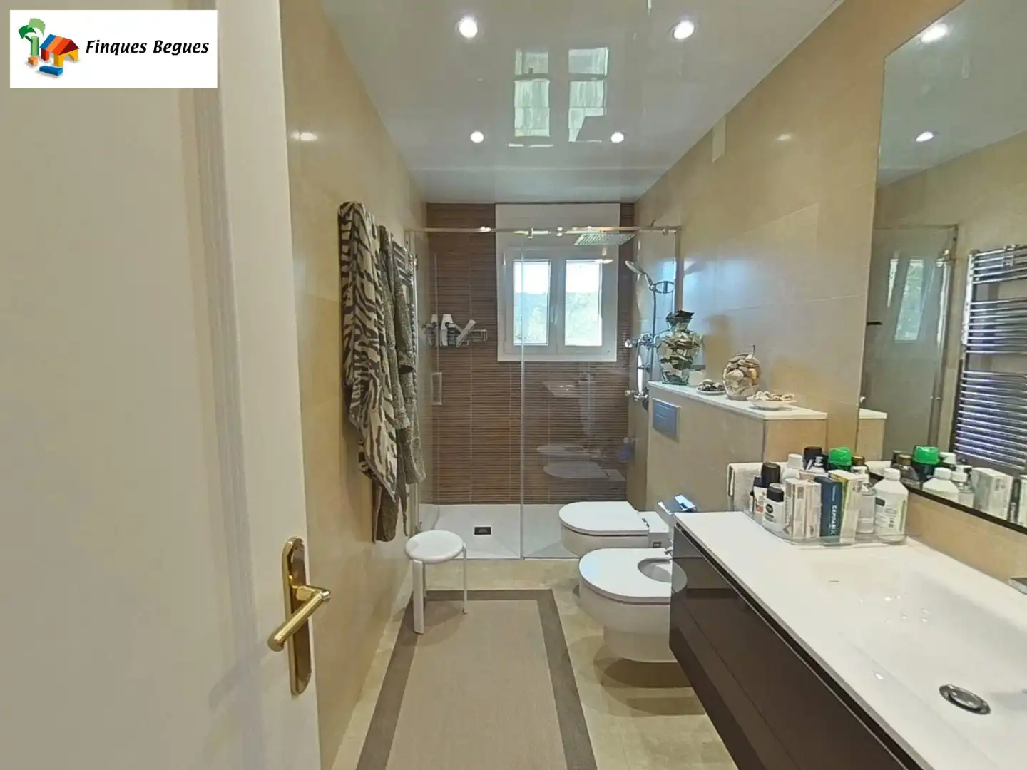 Baño de Casa o chalet en venta en Begues con Calefacción, Jardín privado y Trastero