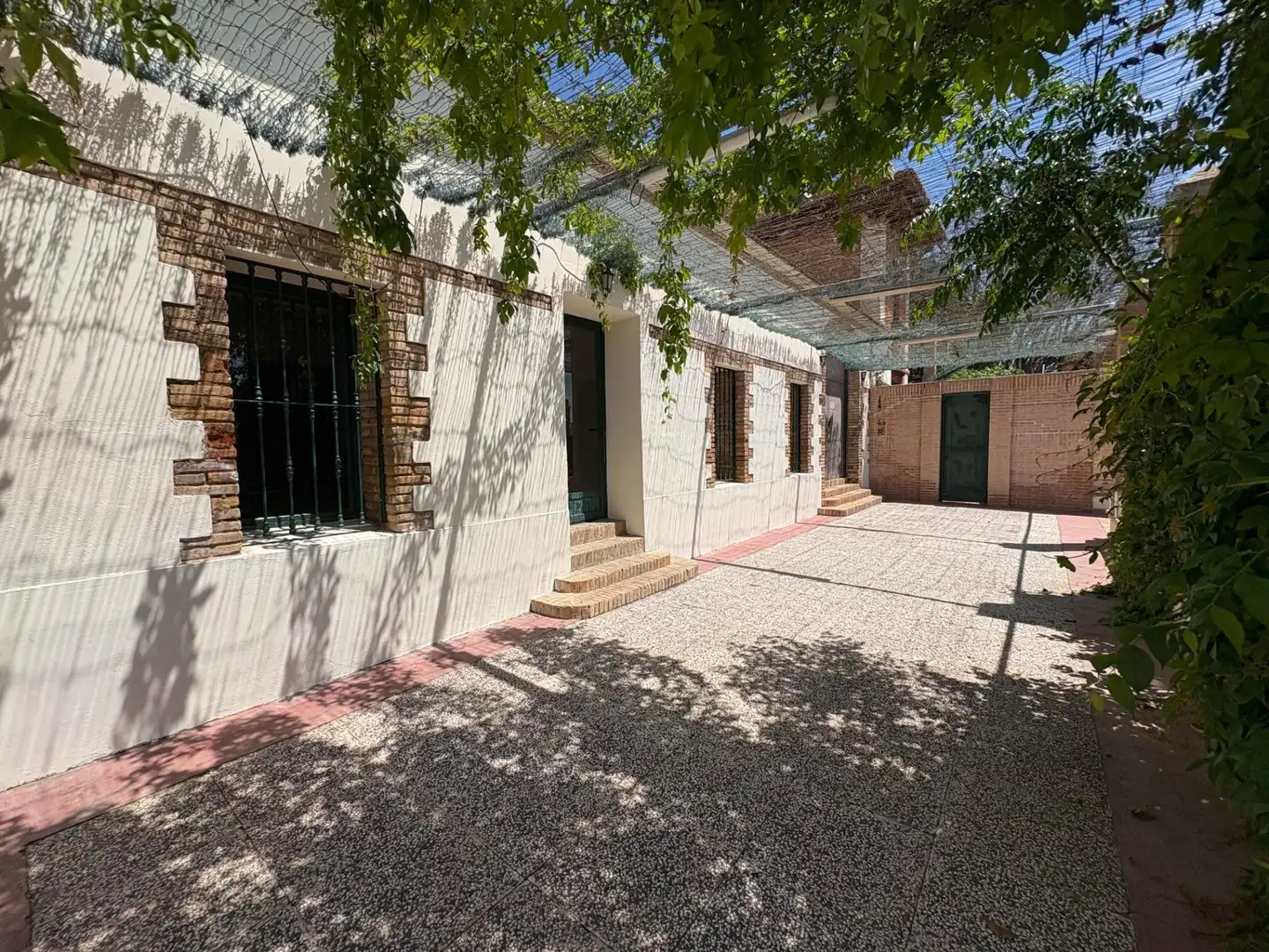 Vista exterior de Casa adosada en venta en Bétera con Aire acondicionado, Calefacción y Terraza