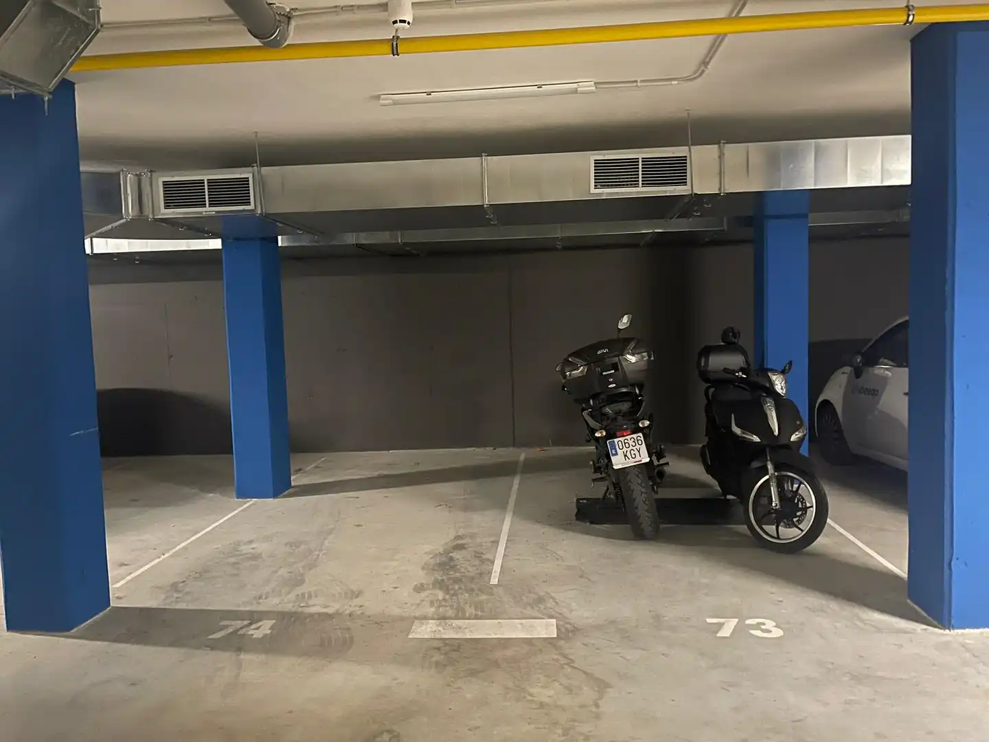 Parkplatz von Wohnung zum Verkauf in Terrassa mit Klimaanlage, Heizung und Parkett