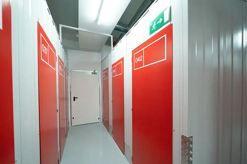 Trastero de alquiler en Madrid con Alarma